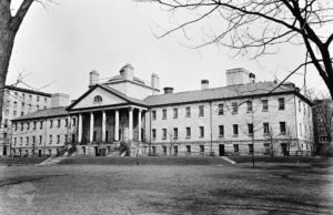 mgh-bulfinch-building-1941